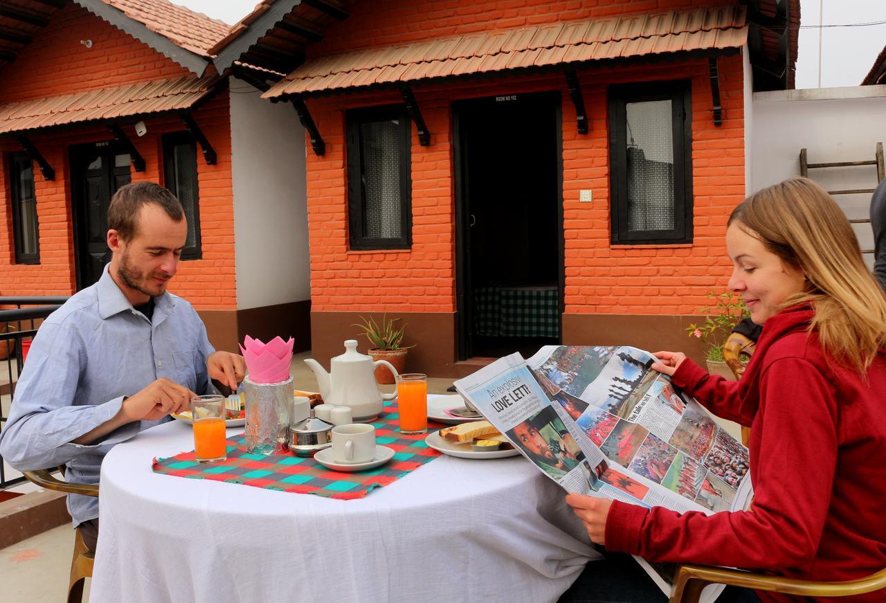 Bravo Hotel Katmandu Eksteriør billede